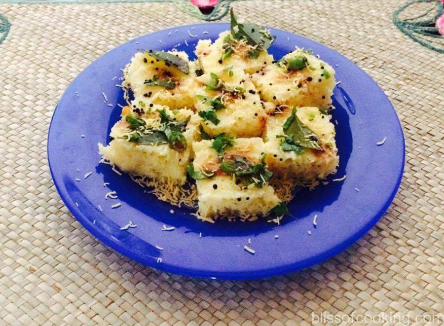 Sooji Dhokla (Rava Dhokla)