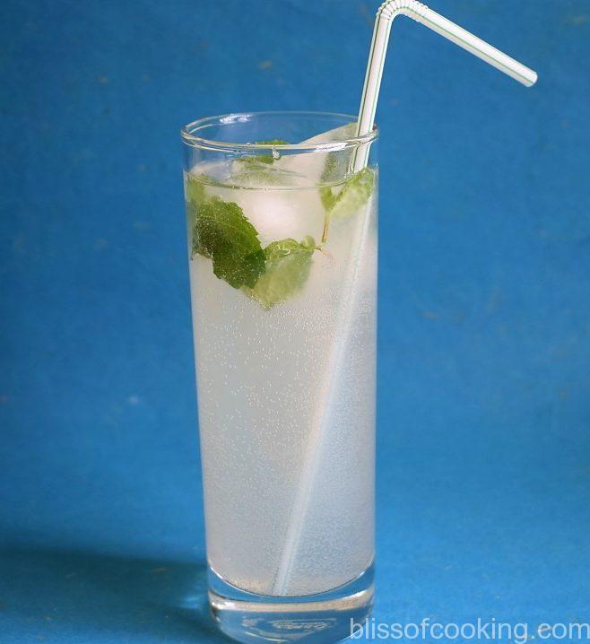 Litchi Mojito