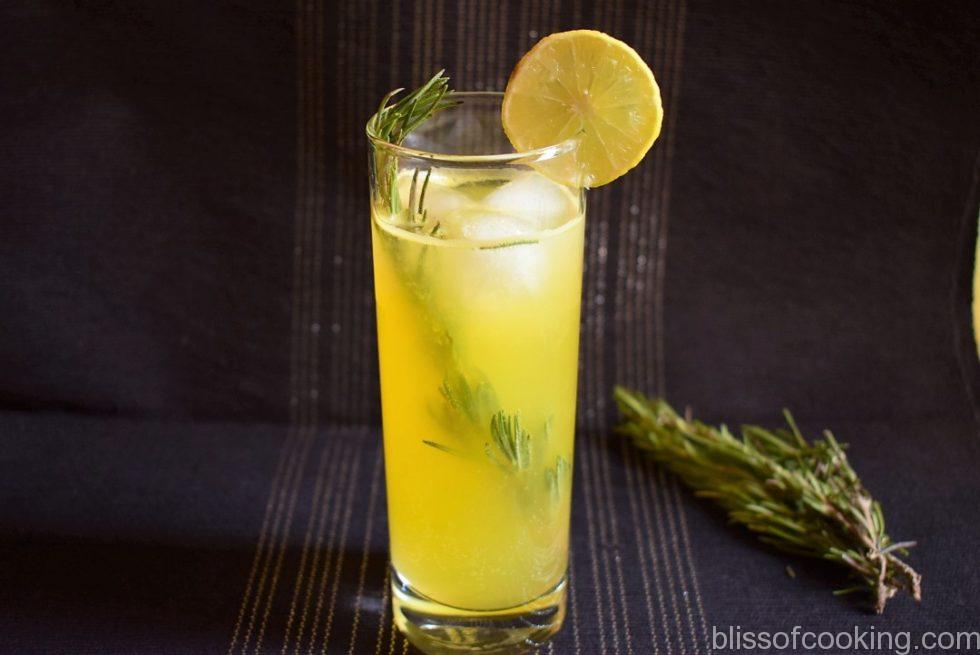 Rosemary Citrus Fizz