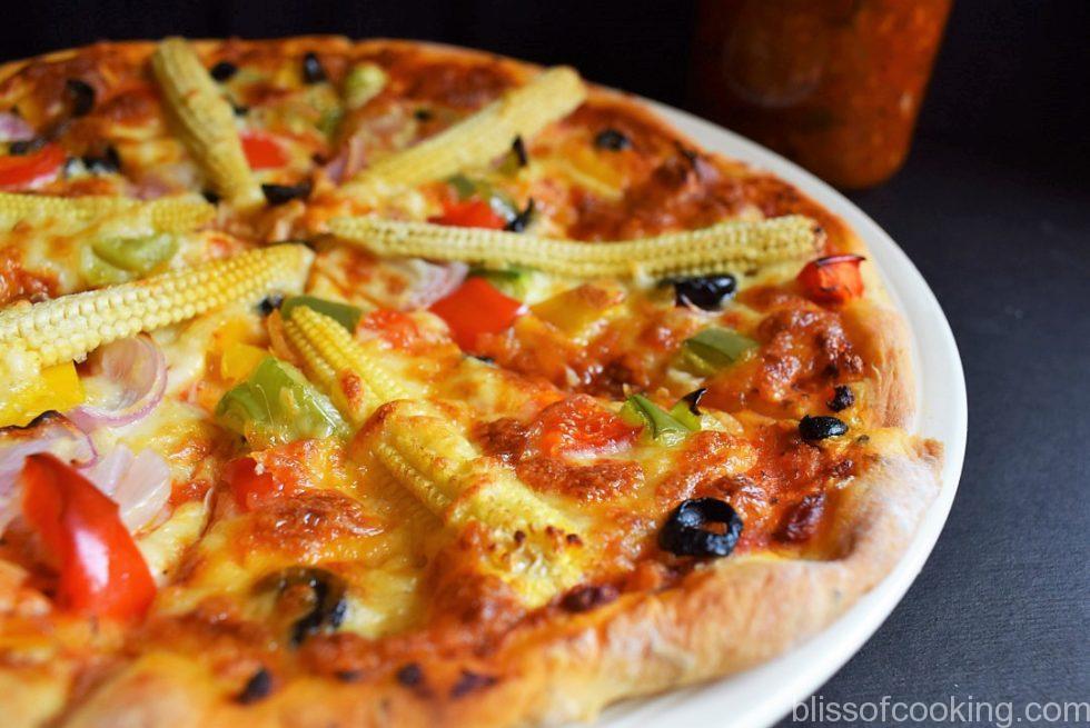 Baby Corn and Pepper Pizza