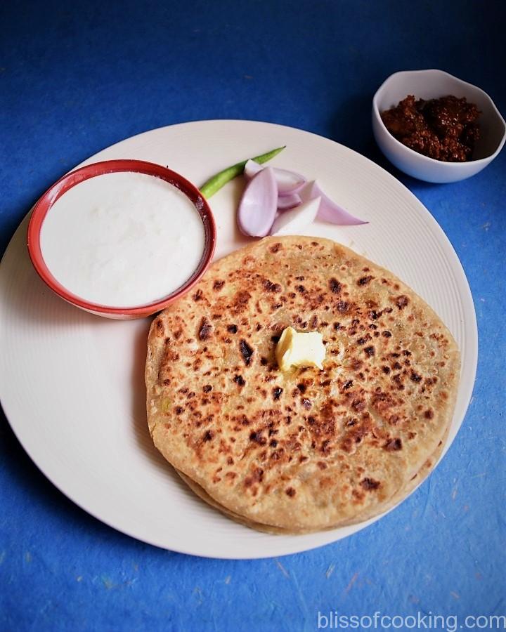 Aloo Pyaz Ka Paratha