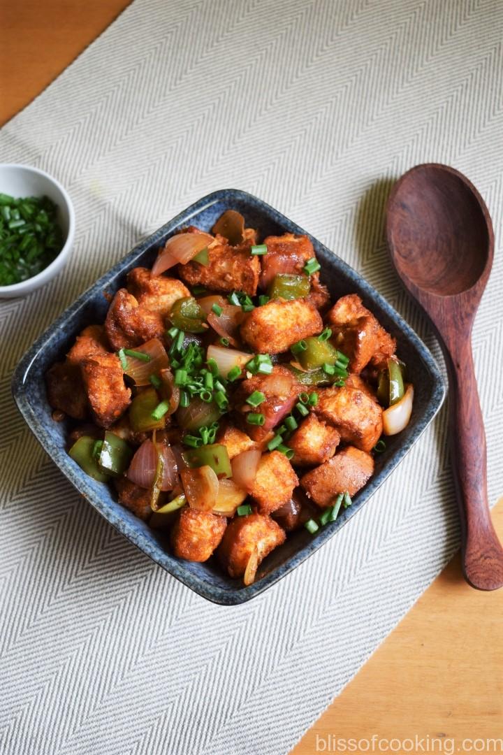 Bun Manchurian, Pav in Manchurian Sauce