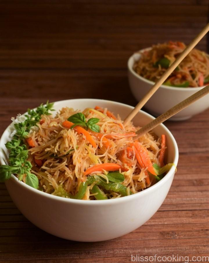 Thai Ginger Garlic Noodle Bowl