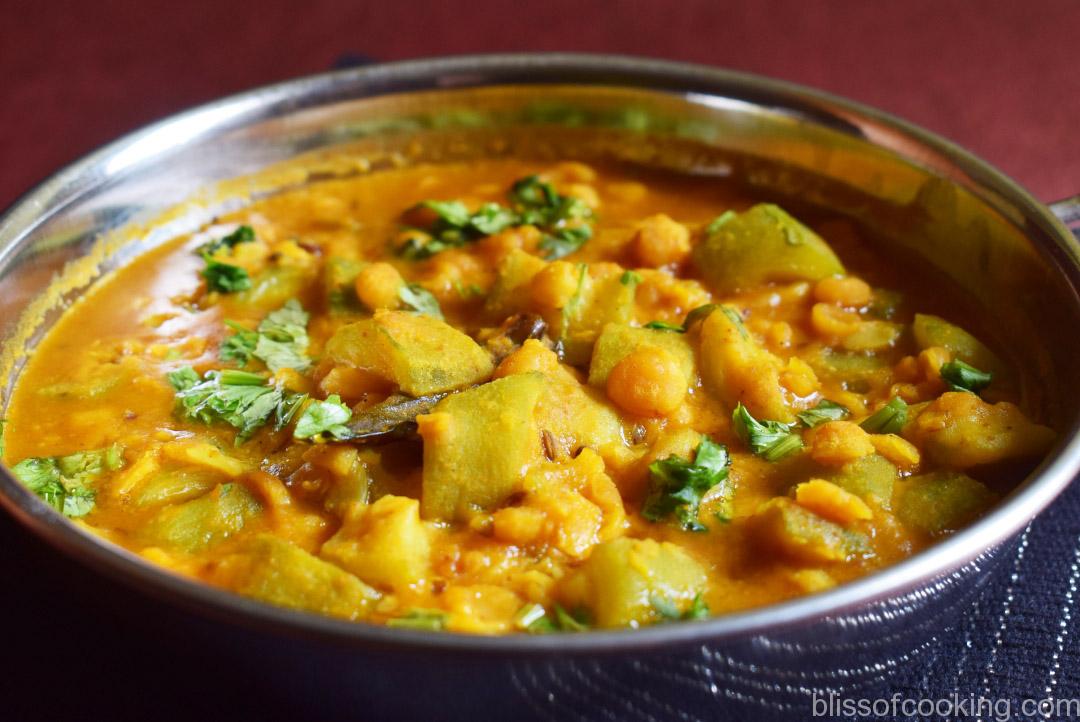 Torai Channa dal, Ridge Gourd With Gram Dal