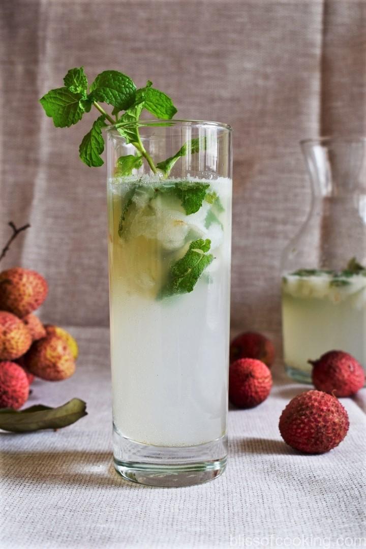 Lychee Mojito