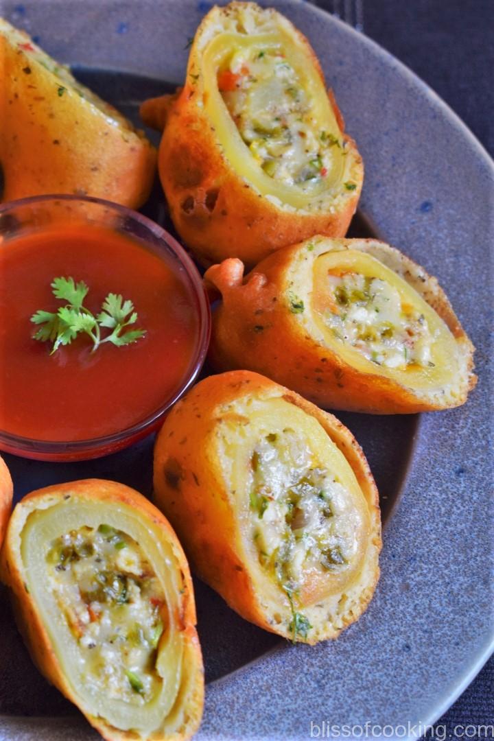 Cheesy Pepper Fritters, Deep-fried stuffed Jalapeño Chilli Fritters