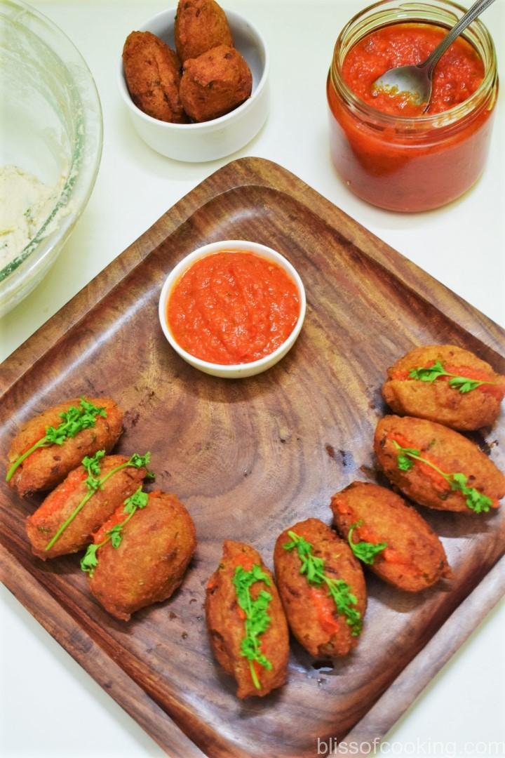 Lobia Fritters, Lobia Ke Vade, Black Eyed Peas Fritters, Acaraje, Akara