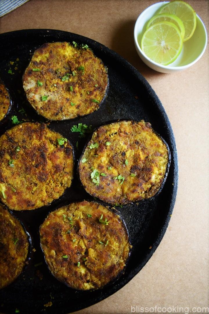 Baingan Bhaja, Baigan, Brinjal, Roasted Eggplant
