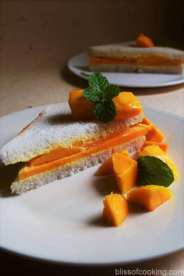 Mango Malai Sandwich, Mango Sandwich