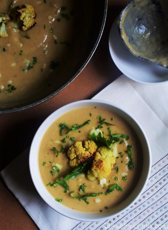 Roasted Creamy Cauliflower Soup