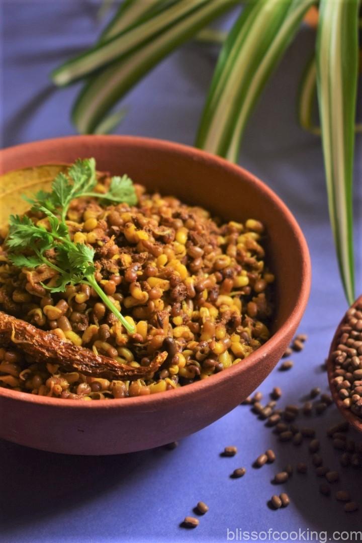 Ankurit Moth Ki Sabzi, Sprouted Legumes