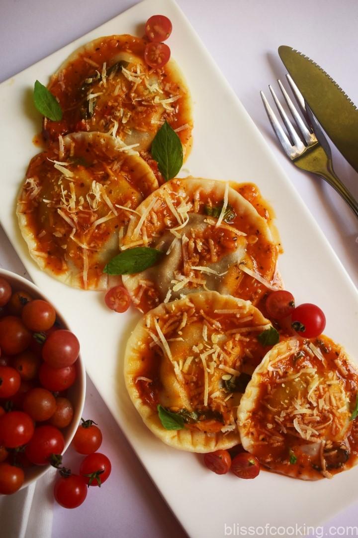 Spinach Ravioli, Ravioli