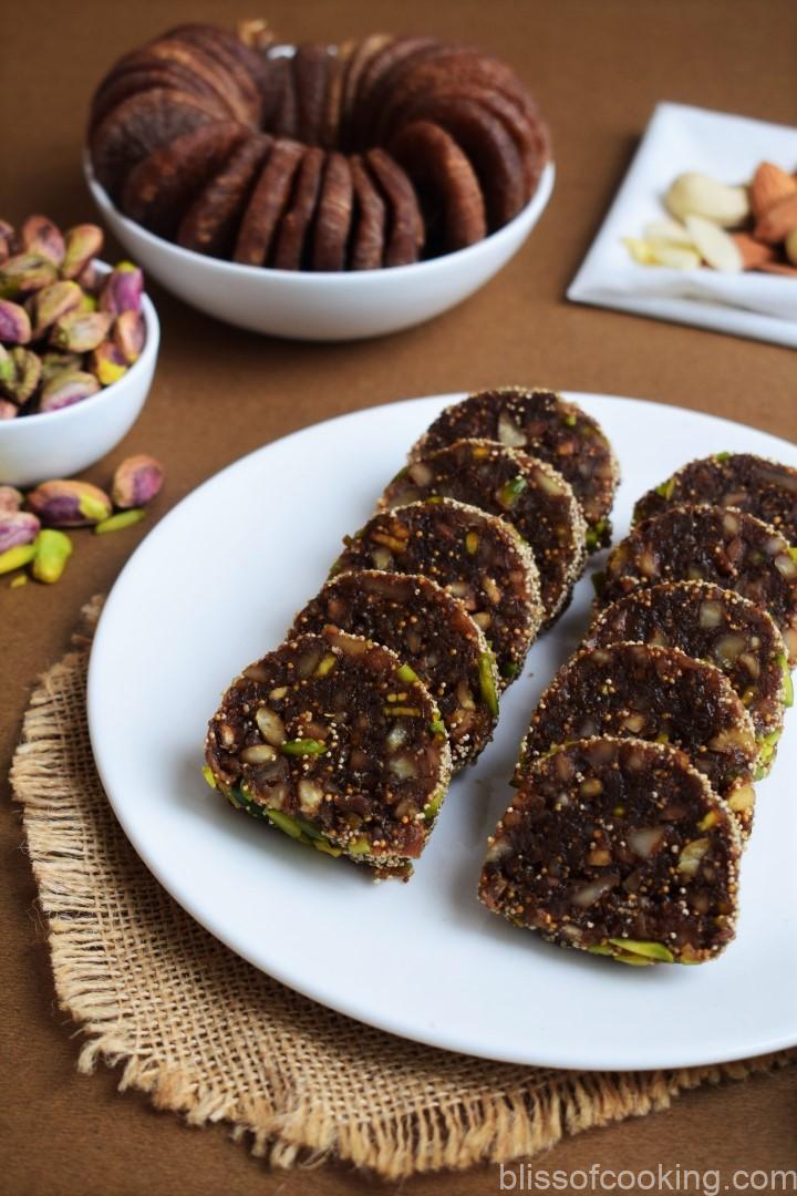 Nuts and Fig Roll, Sugar Free Anjeer Ki Mithai