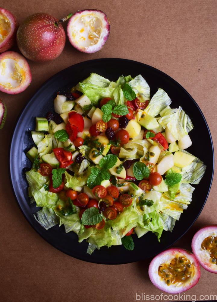 Salad with Passion Fruit Dressing, salad, salad bowl